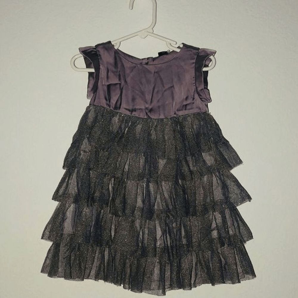 Baby gap 2T grey dress, with glittery tulle ruffles